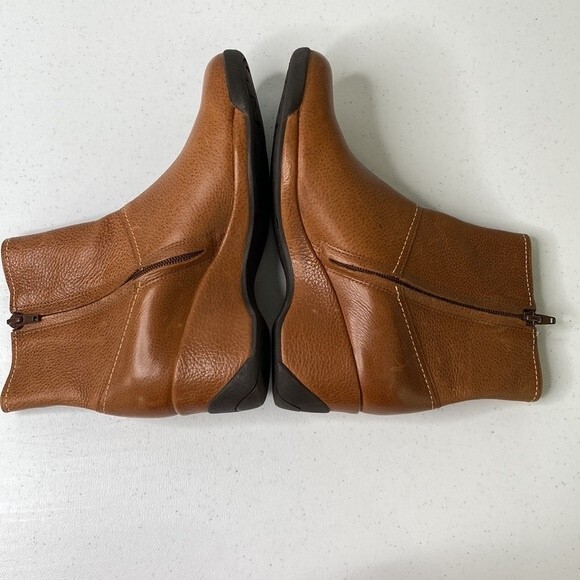 Nurture Grant Honey Brown Leather Boot Zip Ankle Bootie Wedge Heel Classy Neutra - Picture 10 of 16